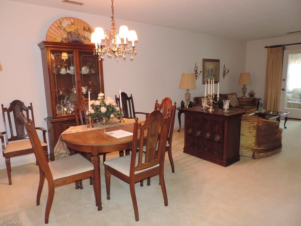 1607 Ternberry Road High Point, NC 27262 - Photo 5 of 15 Gallery Image 5