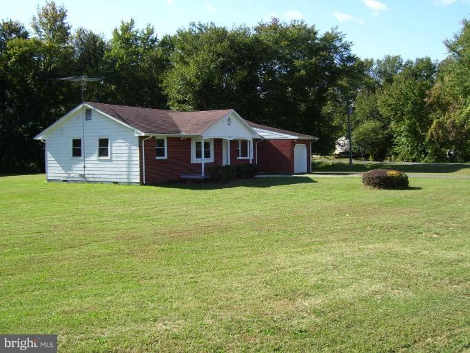 100 Racetrack Road Barclay, MD 21607 - Photo 1 of 14 Exterior (Main)