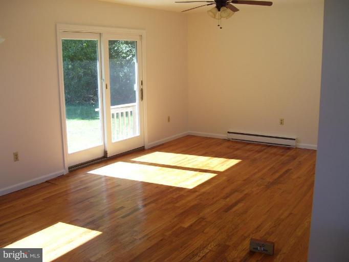 100 Racetrack Road Barclay, MD 21607 - Photo 6 of 14 Dining Area