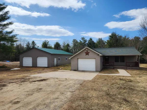 $215,000 | 7967 North Clare Avenue, Harrison, MI 48625