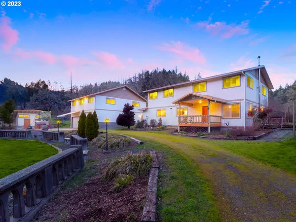 $830,000 | 375 Porter Creek Road, Winston, OR 97496