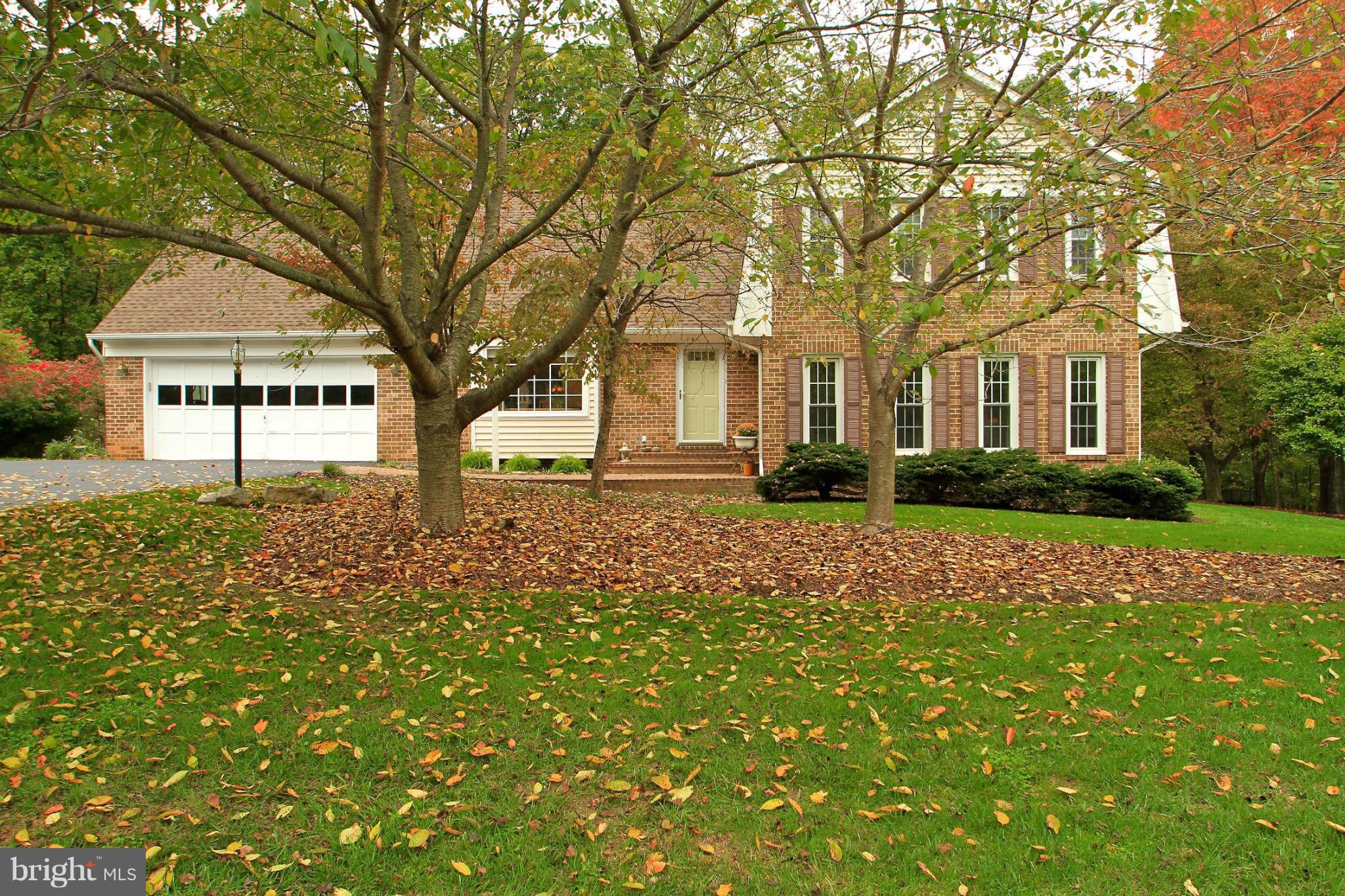2014 Adams Hill Road Vienna, VA 22182 - Photo 1 of 30 Exterior (Front)