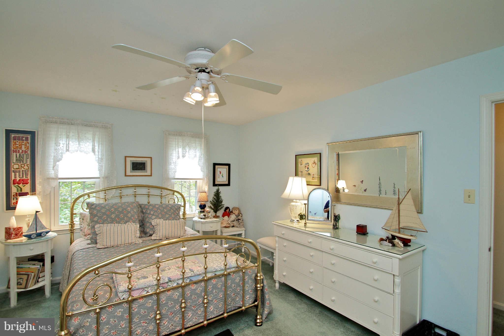 2014 Adams Hill Road Vienna, VA 22182 - Photo 27 of 30 Bedroom