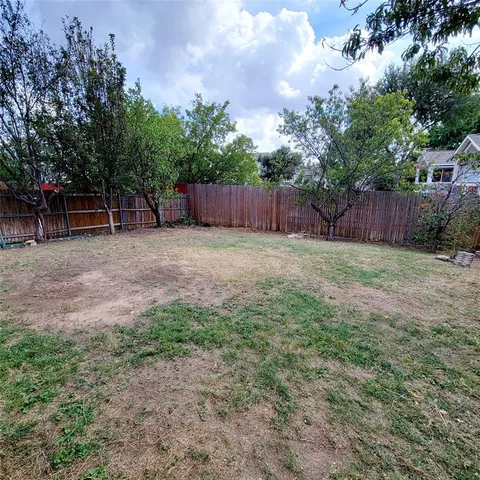 $1,995 | 3220 Brixton Drive, Fort Worth, TX 76137