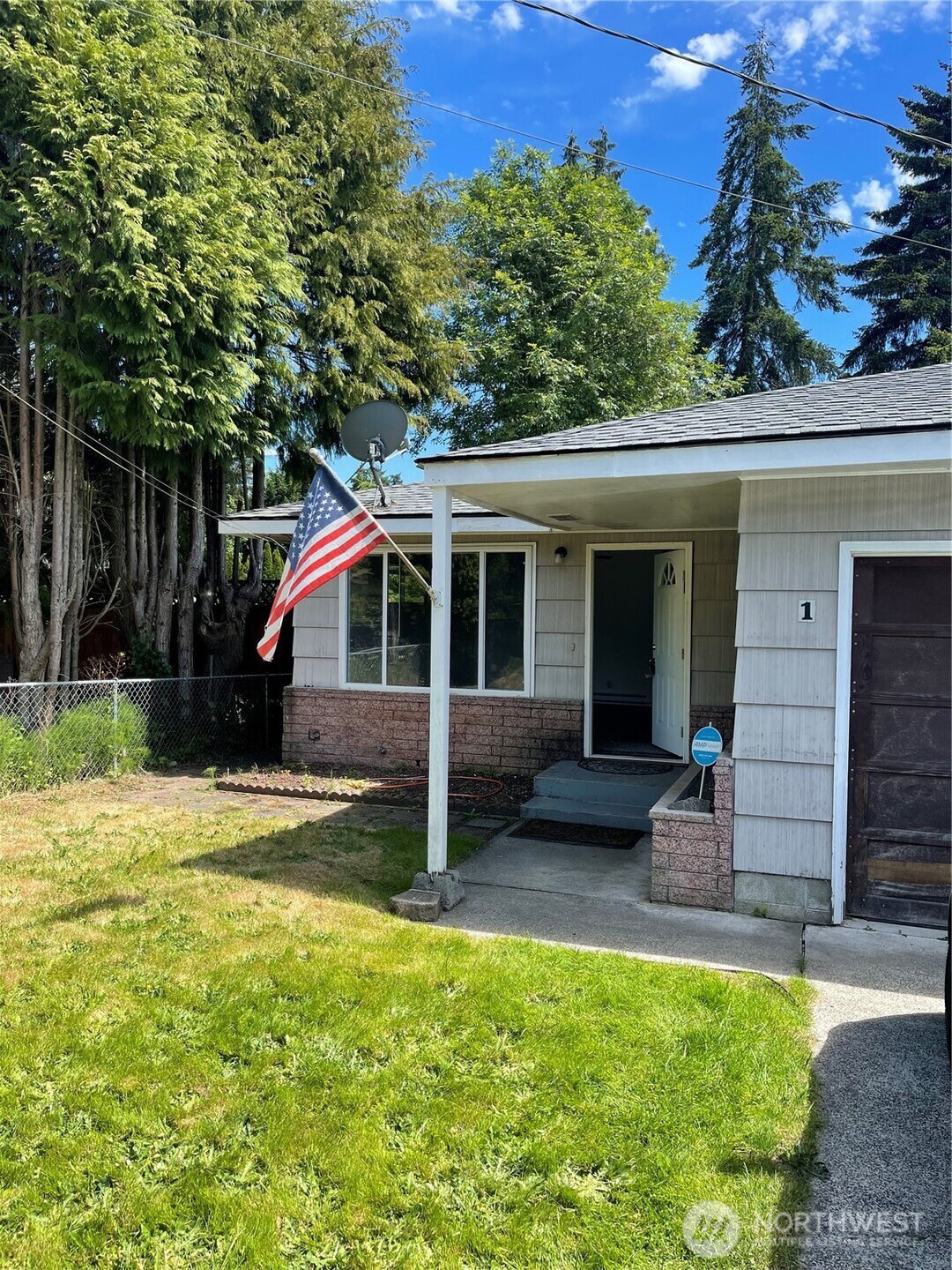 1 Pacific Place, Unit 1 Longview, WA 98632 - Photo 2 of 39 Gallery Image 2