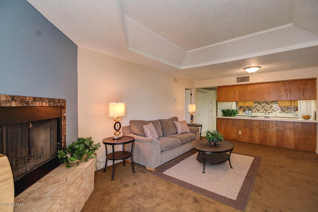 1200 East River Road, Unit K136 Tucson, AZ 85718 - Photo 3 of 28