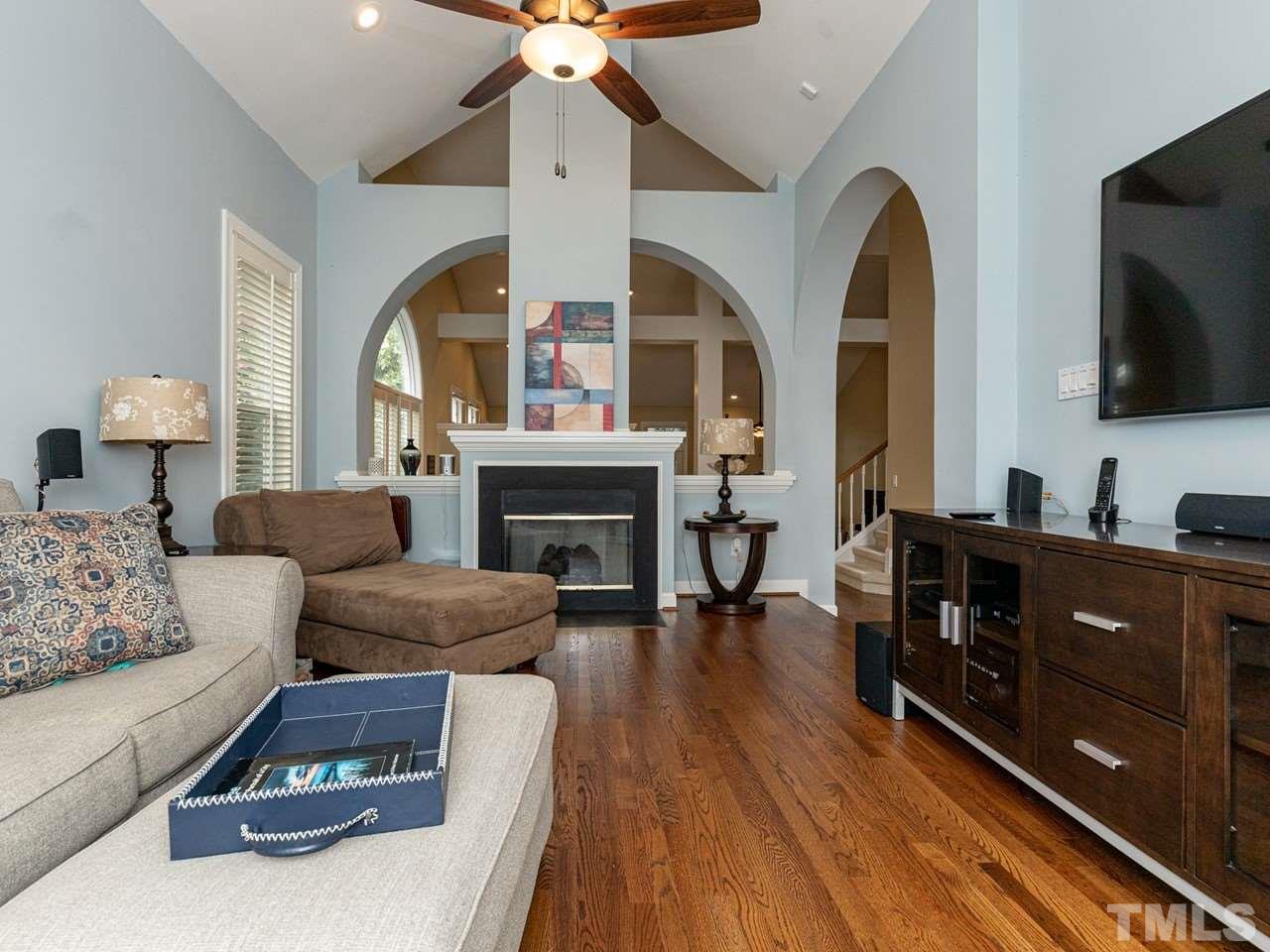 10116 Goodview Court Raleigh, NC 27613 - Photo 5 of 28