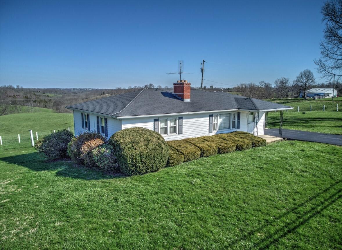 2320 Knoxville Road Dry Ridge, KY 41035 - Photo 2 of 15