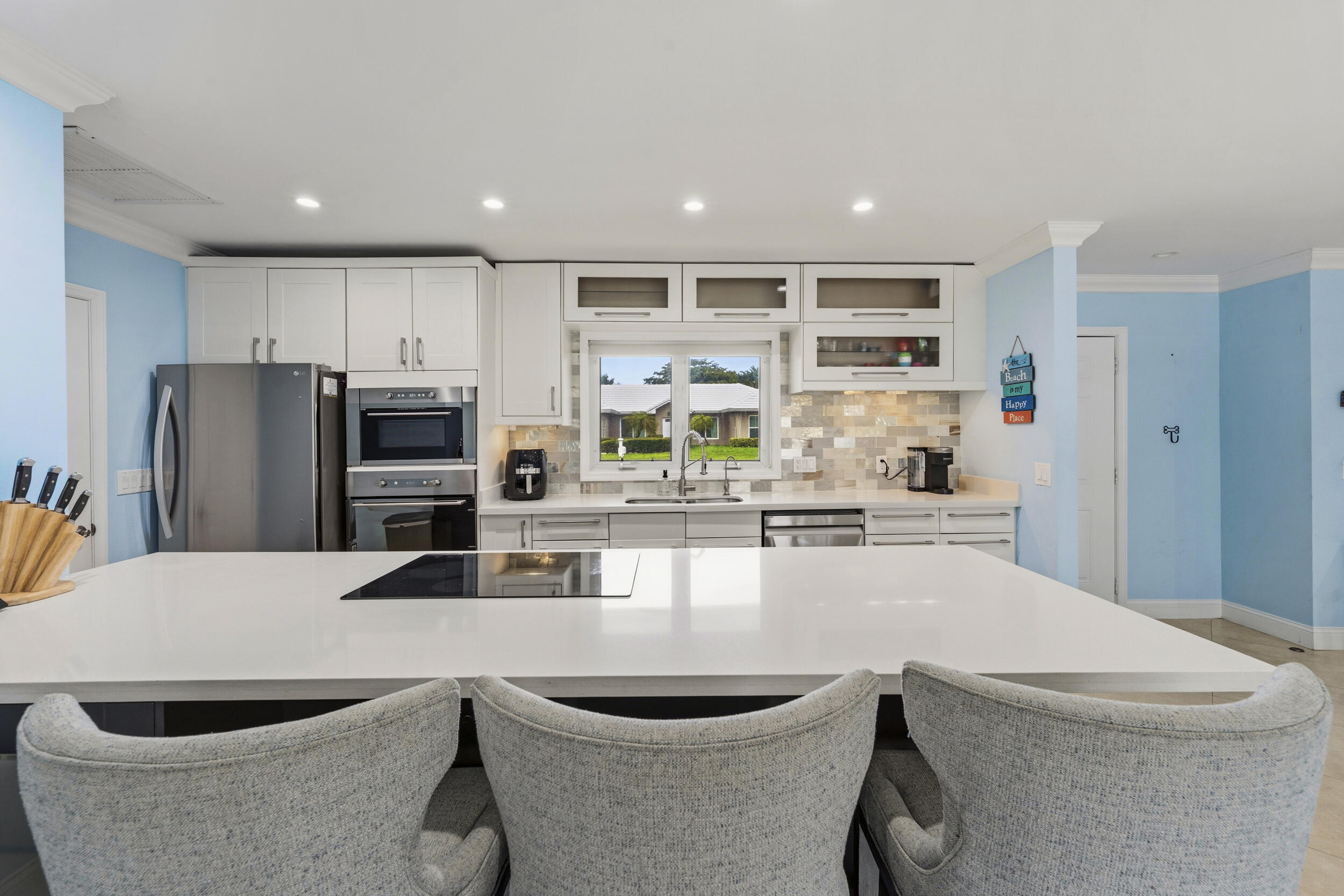 1205 Dolphin Road Singer Island, FL 33404 - Photo 10 of 25 10_12