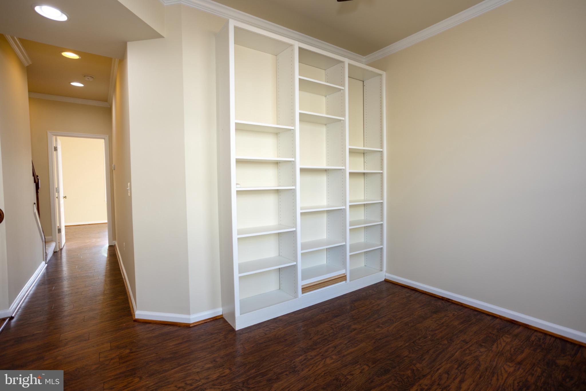 8941 Quarry Road Manassas, VA 20110 - Photo 6 of 44 2nd Floor Office