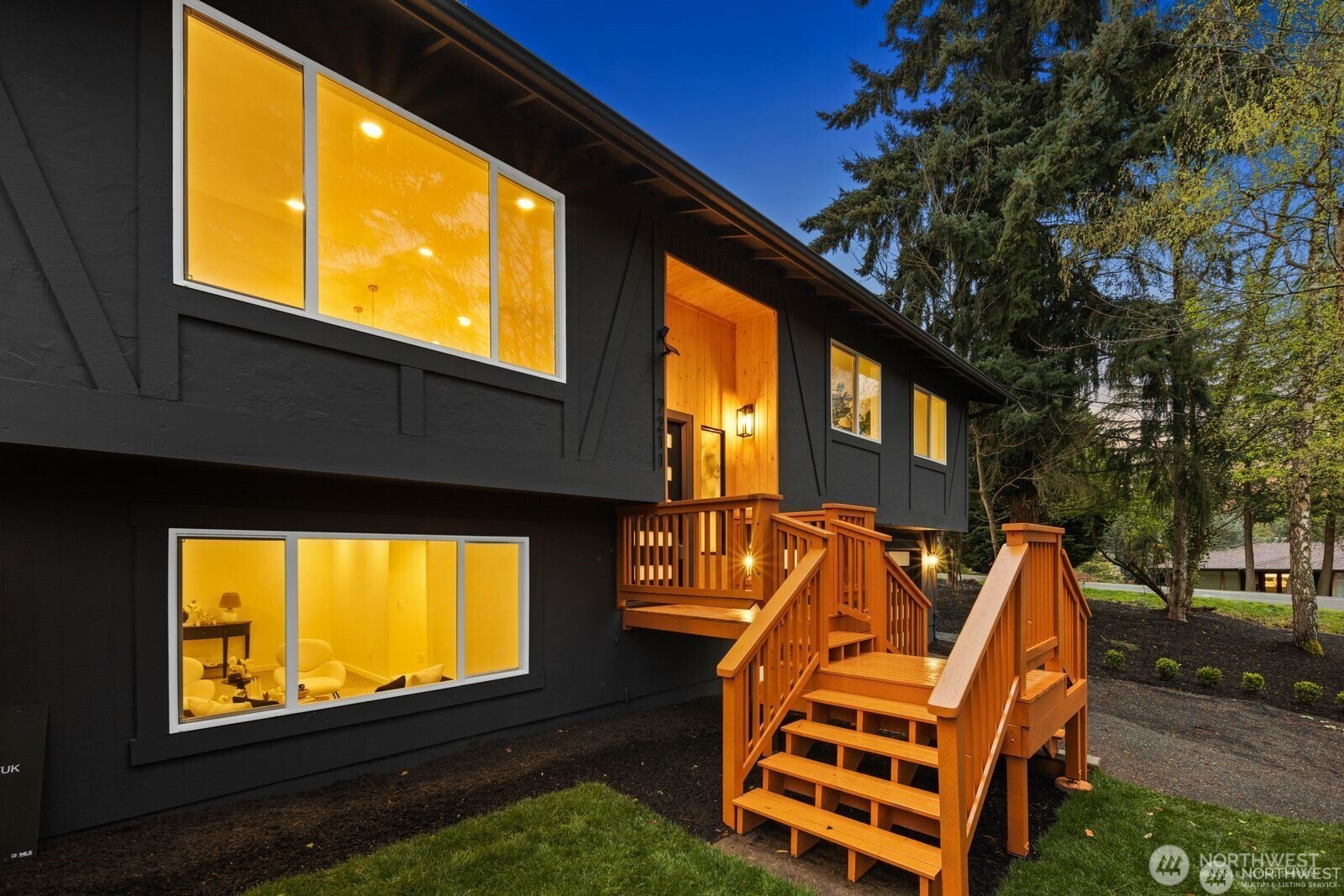 7211 182nd Street Southwest Edmonds, WA 98026 - Photo 5 of 40