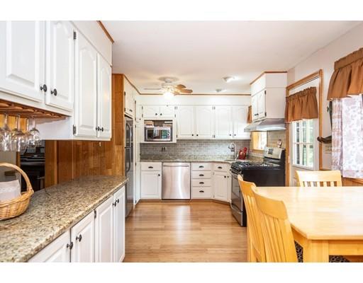 55 Francis Wyman Road Burlington, MA 01803 - Photo 8 of 29