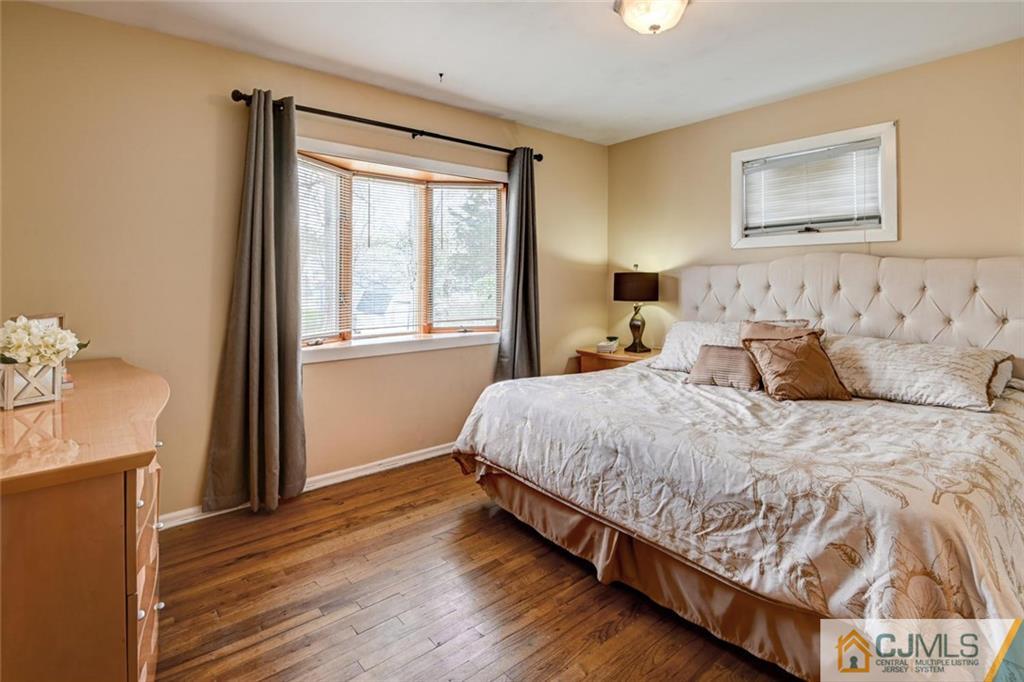 16 Thomas Road Somerset, NJ 08873 - Photo 18 of 25 Gallery Image 18