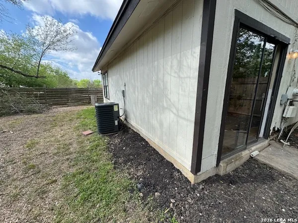 $1,295 | 4074 Gallery Sun Drive, San Antonio, TX 78244