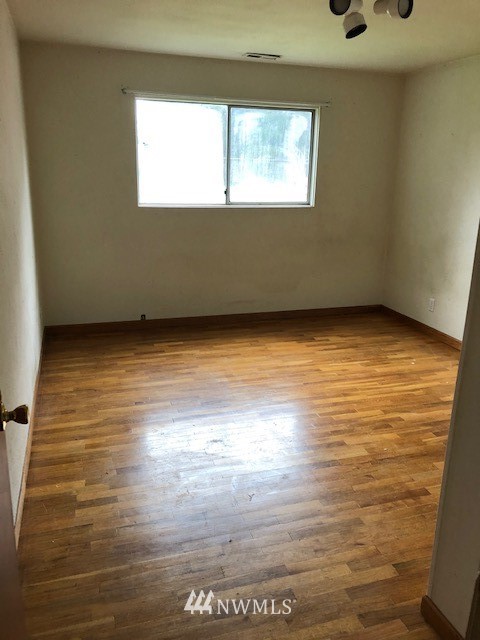 24933 Minkler Road Sedro-Woolley, WA 98284 - Photo 16 of 30 Gallery Image 16