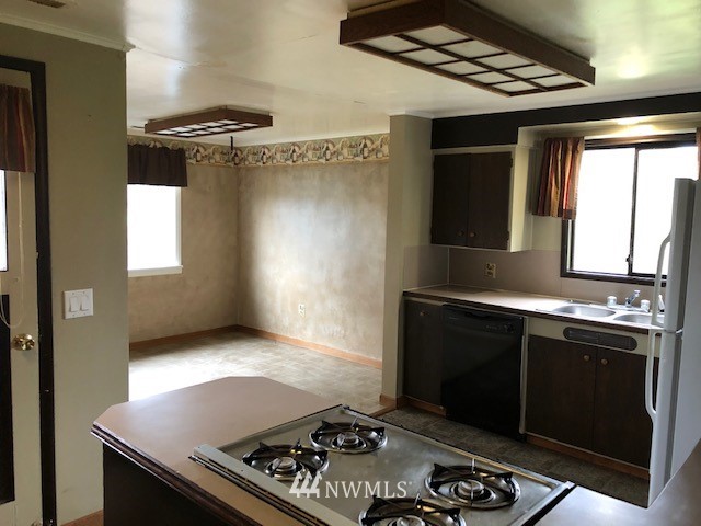 24933 Minkler Road Sedro-Woolley, WA 98284 - Photo 6 of 30 Gallery Image 6