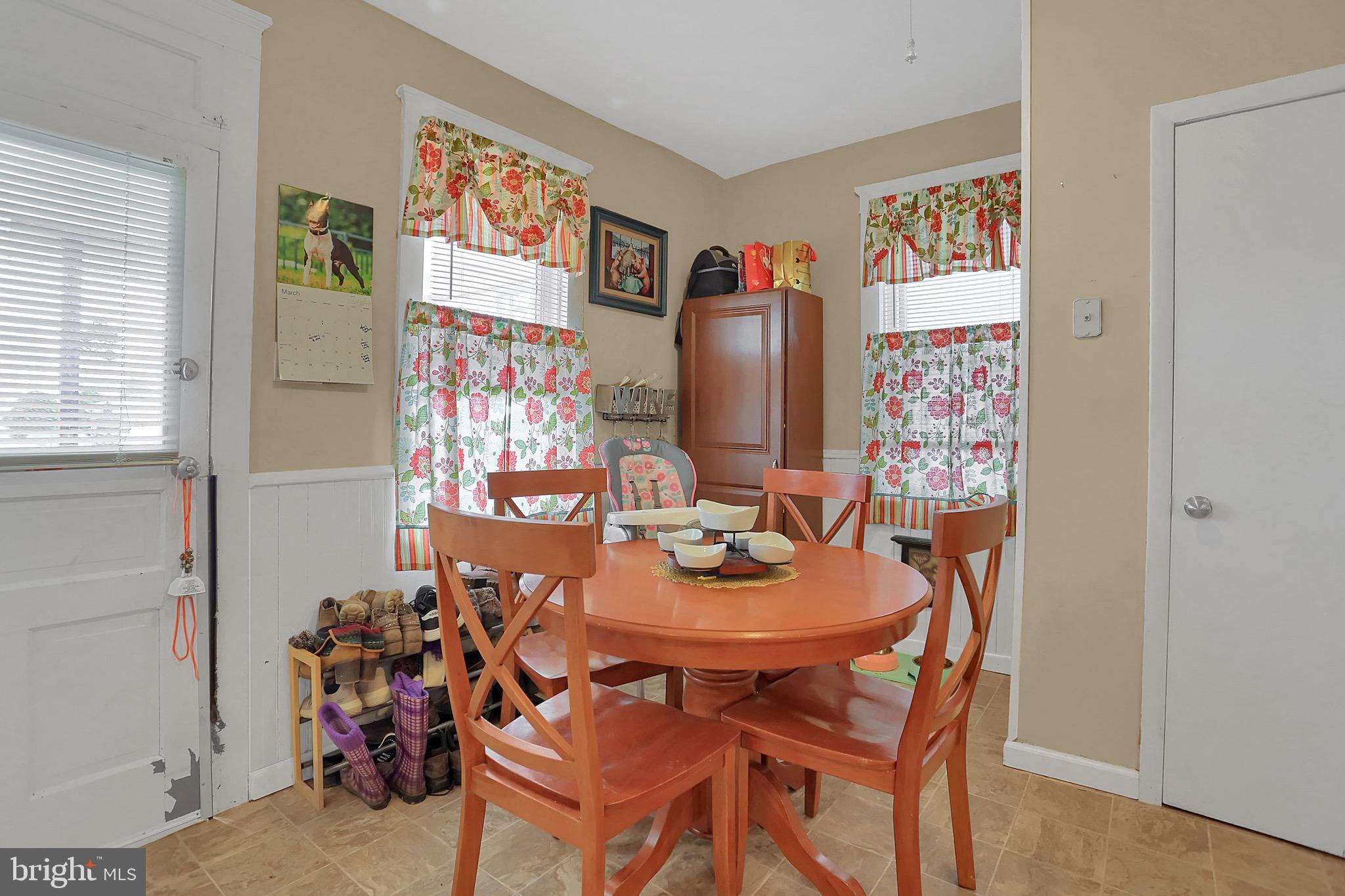 896 Baltimore Street Hanover, PA 17331 - Photo 11 of 22 Gallery Image 11