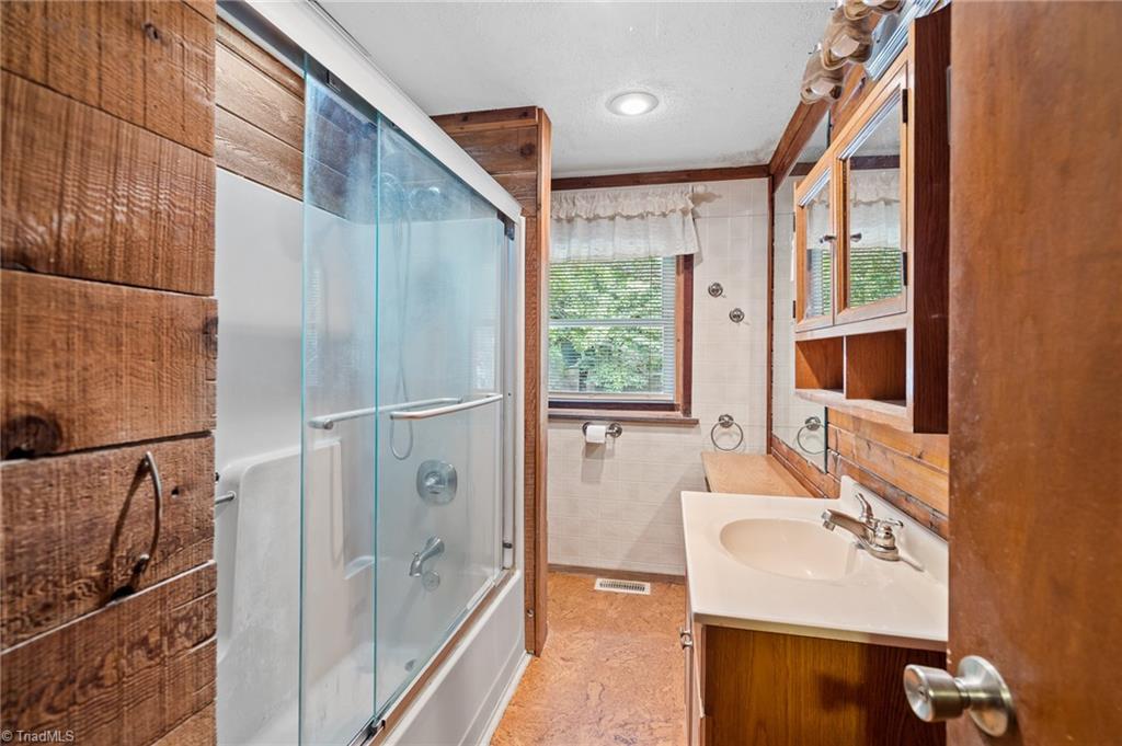 175 Martin Road Biscoe, NC 27209 - Photo 16 of 44 Gallery Image 16
