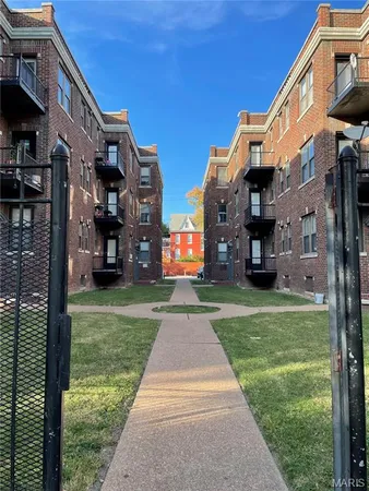 $1,850,000 | 5841 Cabanne Avenue, St. Louis, MO 63112