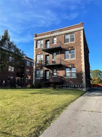 $1,850,000 | 5841 Cabanne Avenue, St. Louis, MO 63112