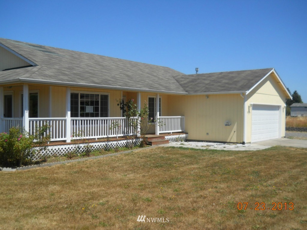 9500 181st Way Southwest Rochester, WA 98579 - Photo 2 of 15