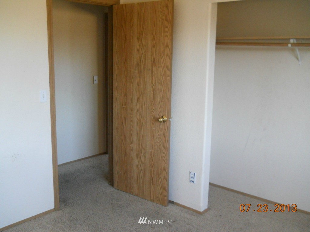 9500 181st Way Southwest Rochester, WA 98579 - Photo 12 of 15