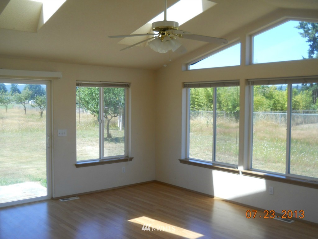 9500 181st Way Southwest Rochester, WA 98579 - Photo 9 of 15