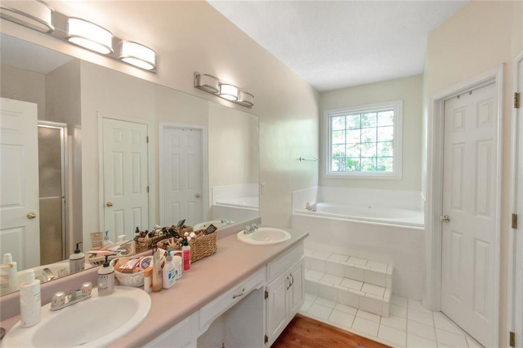 736 Ellison Road Tyrone, GA 30290 - Photo 15 of 20