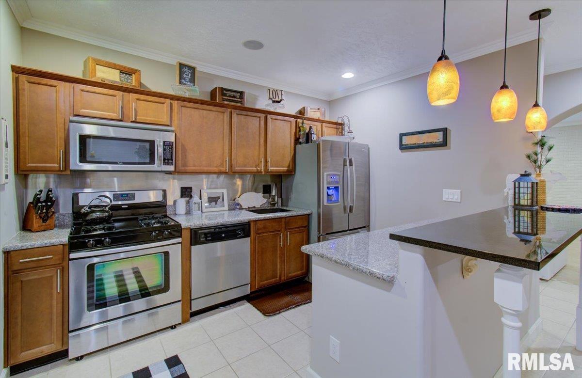 117 Ramblewood Road Chatham, IL 62629 - Photo 37 of 50 Gallery Image 37