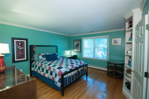 25 Liberty Avenue Lexington, MA 02420 - Photo 19 of 29