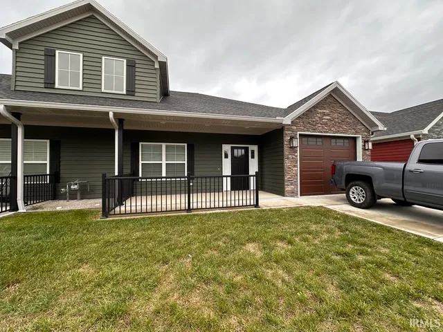 $1,950 | 3795 High Pointe Drive, Newburgh, IN 47630