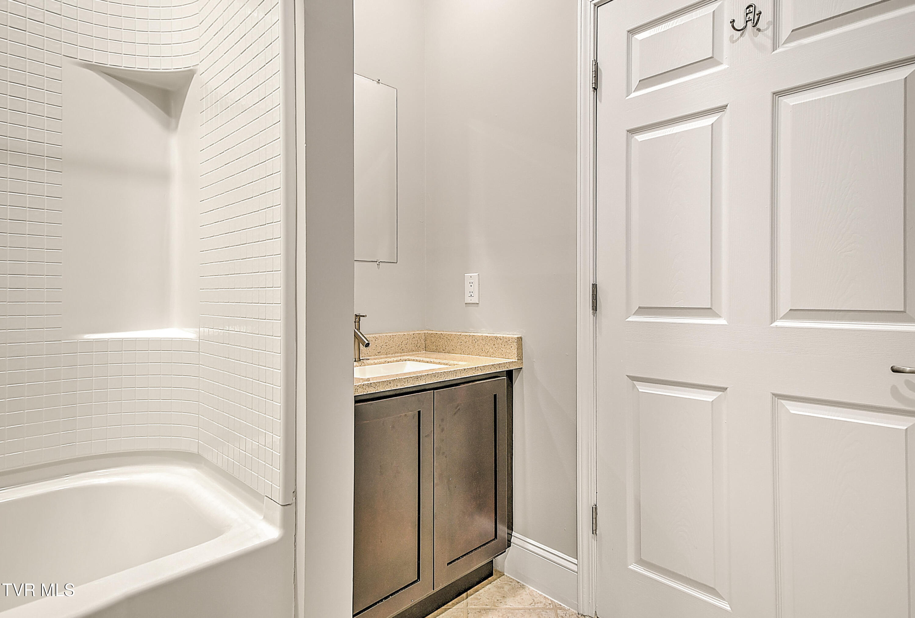 4125 Pine Orchard Road Butler, TN 37640 - Photo 50 of 86 4125 Pine Orchard LC-22