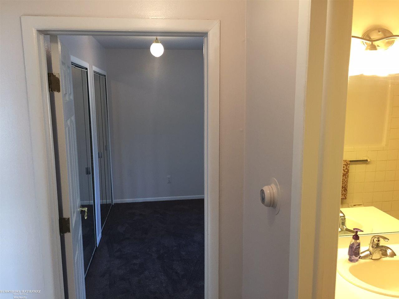 409 Miller Avenue Rochester, MI 48307 - Photo 10 of 30 31277354-9.JPG