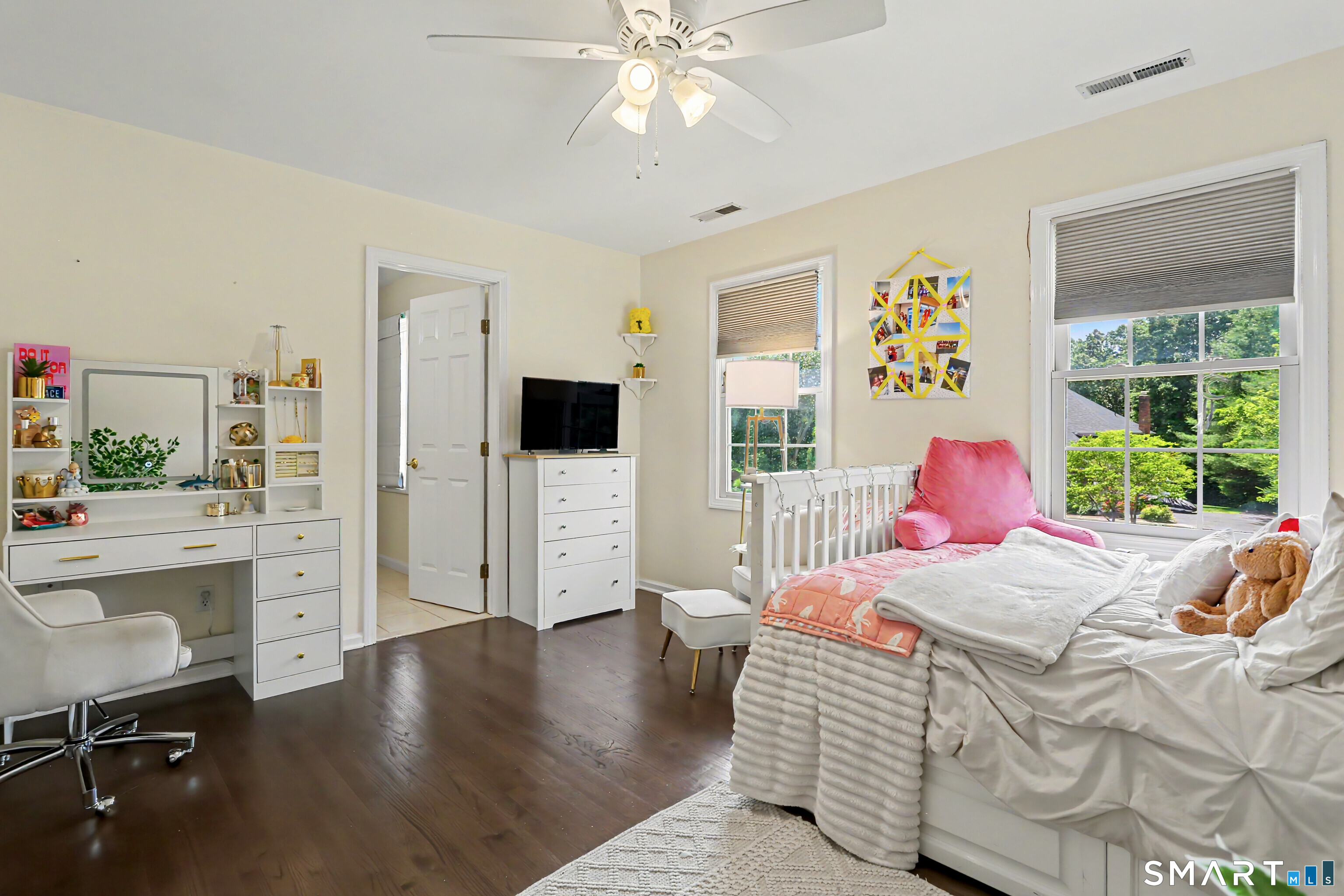 41 Grindstone Lane Monroe, CT 06468 - Photo 28 of 40 Bedroom with En Suite