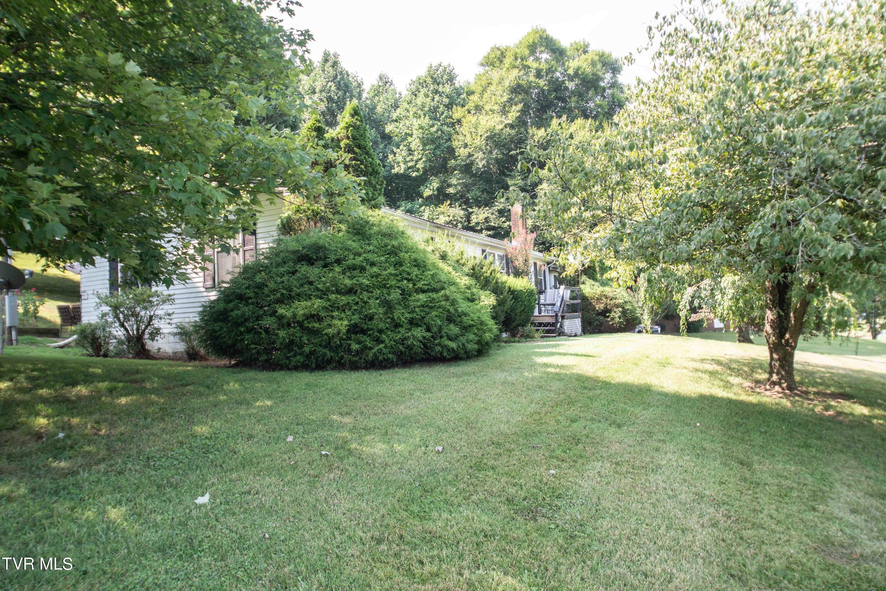 900 Tucker Hollow Road West Fall Branch, TN 37656 - Photo 21 of 22 900 Tucker Hiollow-22