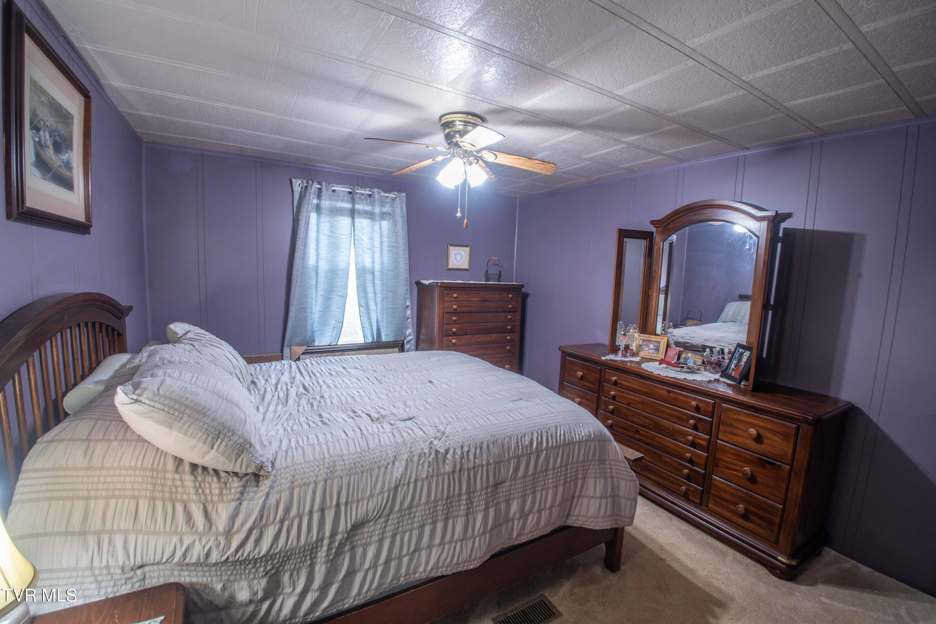 900 Tucker Hollow Road West Fall Branch, TN 37656 - Photo 10 of 22 900 Tucker Hiollow-10