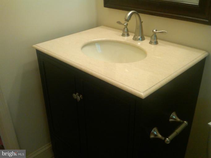 5000 Hawthorne Road La Plata, MD 20646 - Photo 15 of 24 Bath