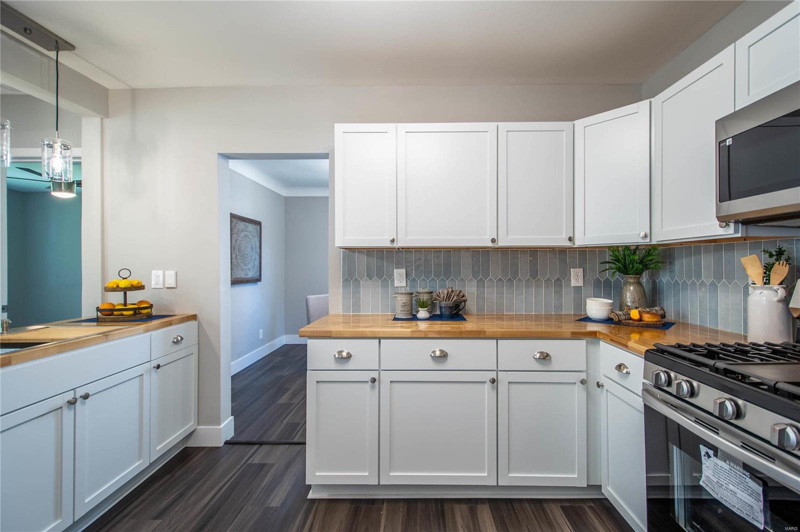 9509 MacKenzie Road St. Louis, MO 63123 - Photo 18 of 44 Gallery Image 18