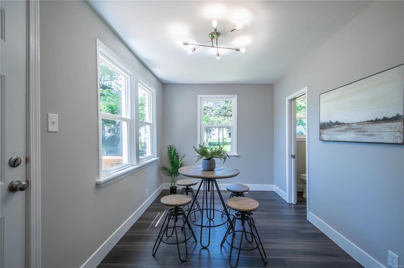 9509 MacKenzie Road St. Louis, MO 63123 - Photo 20 of 44 Gallery Image 20