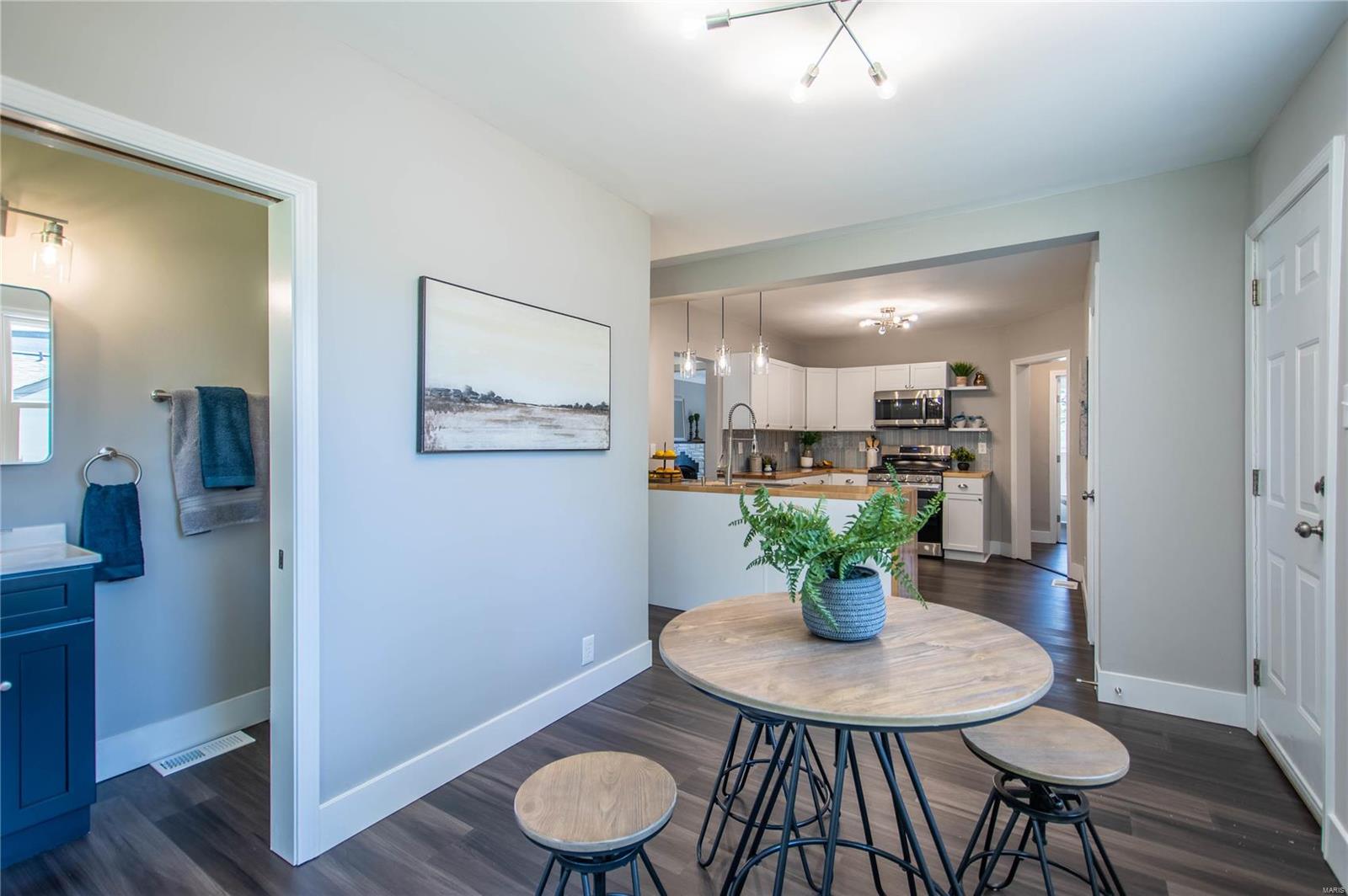 9509 MacKenzie Road St. Louis, MO 63123 - Photo 21 of 44 Gallery Image 21