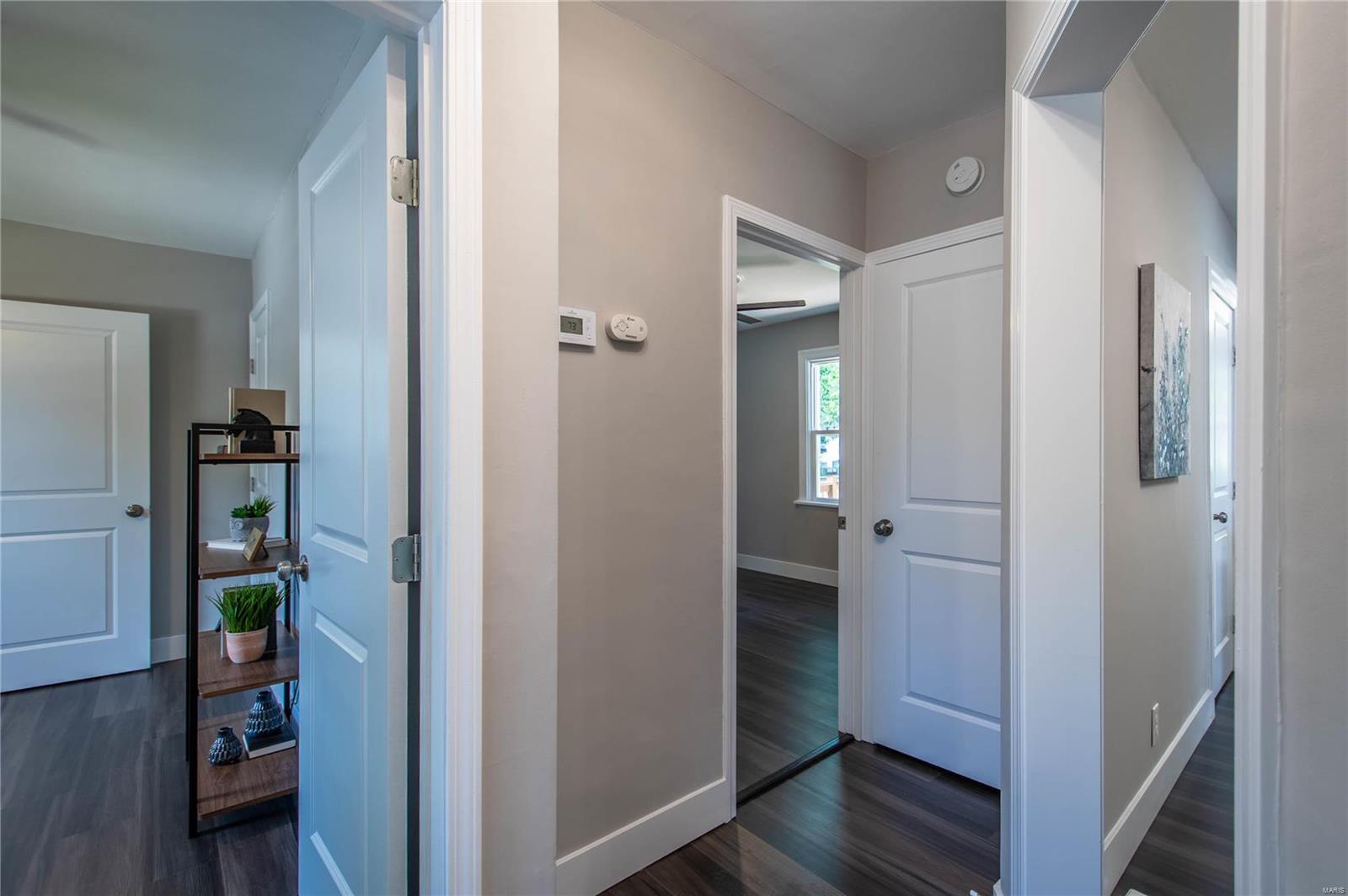 9509 MacKenzie Road St. Louis, MO 63123 - Photo 29 of 44 Gallery Image 29