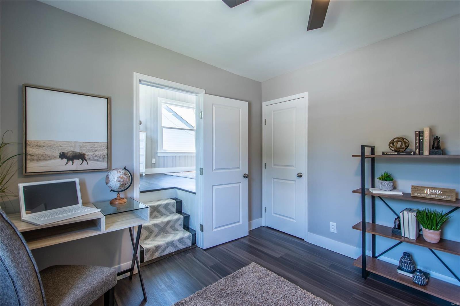 9509 MacKenzie Road St. Louis, MO 63123 - Photo 35 of 44 Gallery Image 35