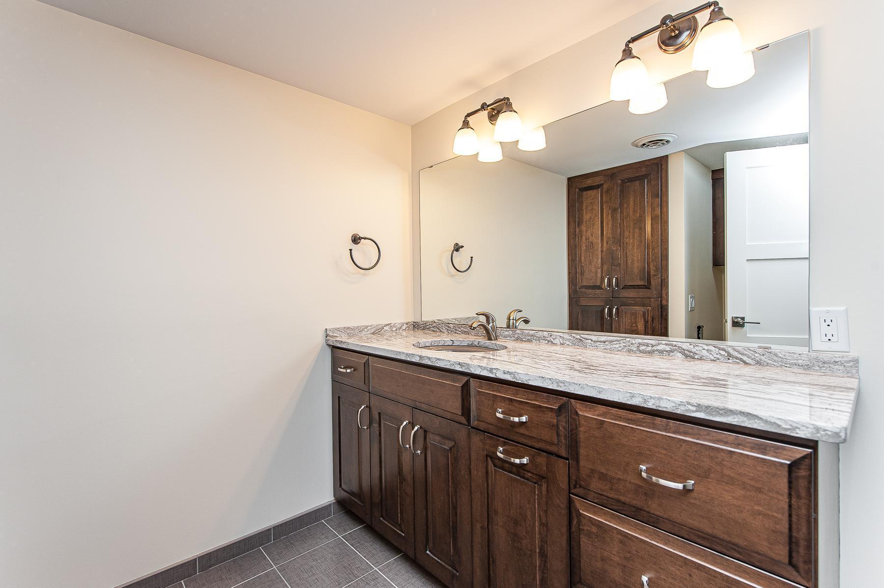 600 4th Street Southwest, Unit 404 Rochester, MN 55902 - Photo 15 of 33 Gallery Image 15