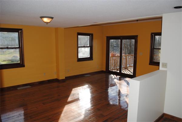 21 Wellington Road Templeton, MA 01468 - Photo 8 of 20
