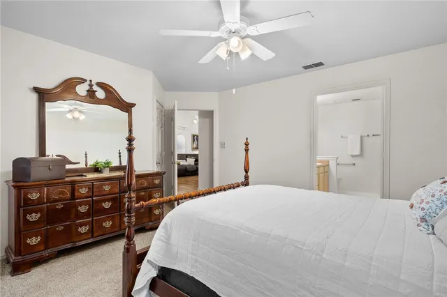 $244,900 | 102 Sugar Creek Drive, Rockport, TX 78382