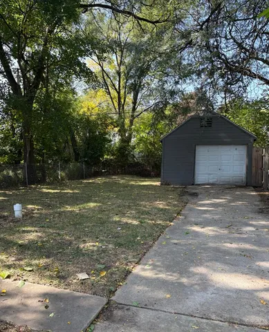 $950 | 18635 Beland Street, Detroit, MI 48234