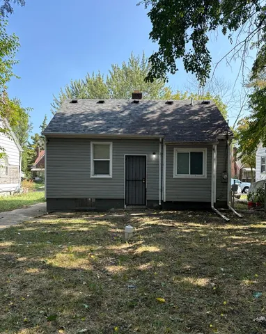 $950 | 18635 Beland Street, Detroit, MI 48234
