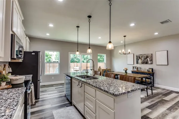 $342,000 | 108 Magnolia Estates Street, Crowley, TX 76036