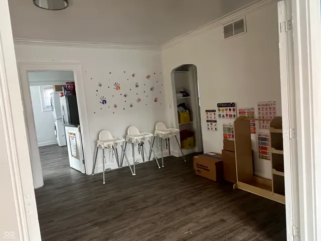 $349,900 | 104 East 38th Street, Indianapolis, IN 46205