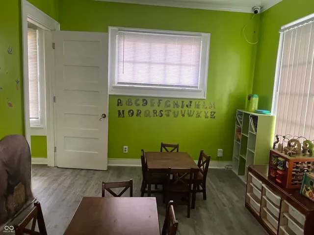 $349,900 | 104 East 38th Street, Indianapolis, IN 46205